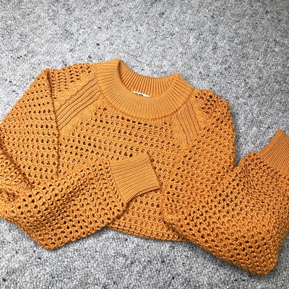 Uniqlo Sweaters - Uniqlo U Open Knit Sweater